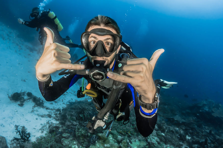 sea-breaze-online-dive-shop-oikonomikos-katadytikos-eksoplismos-ellada-cyprus